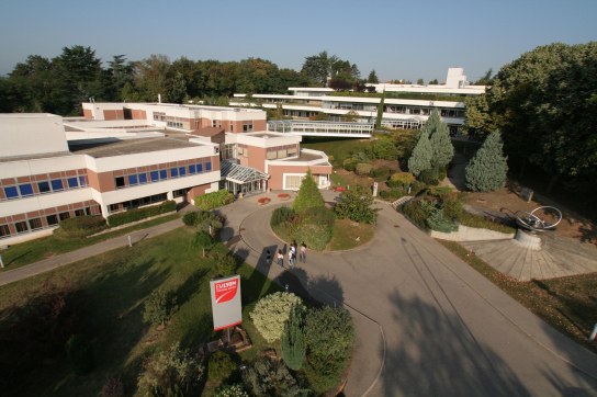 EM Lyon Business School